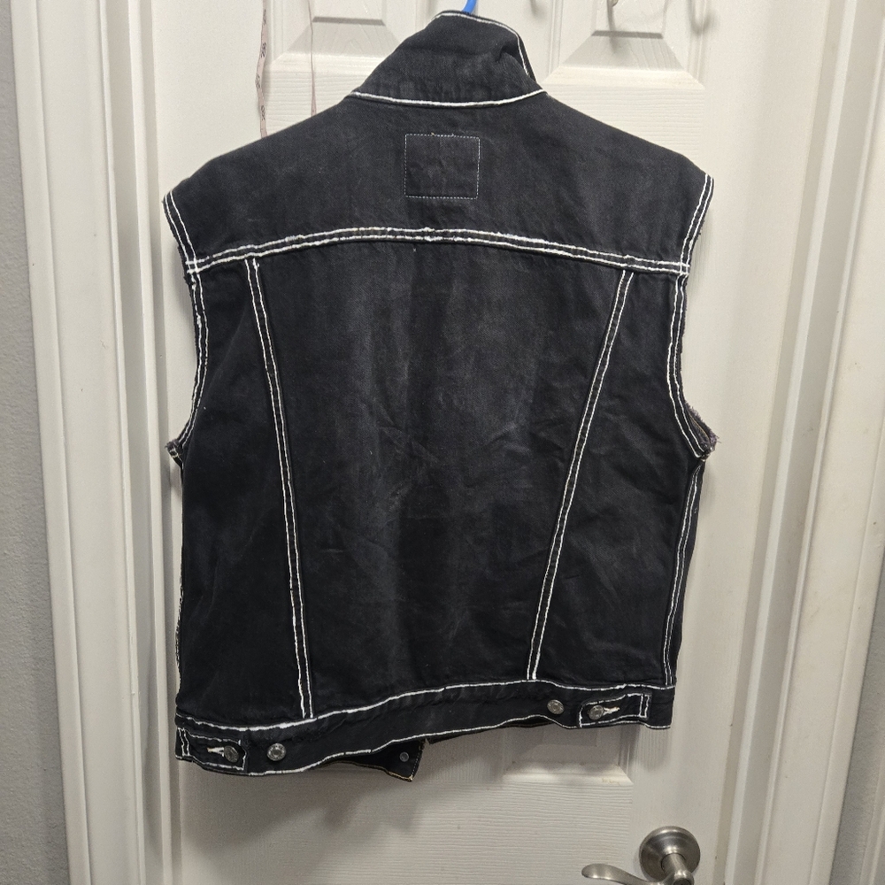 Levi's vest with custom artwork size L - Picture 9 of 12